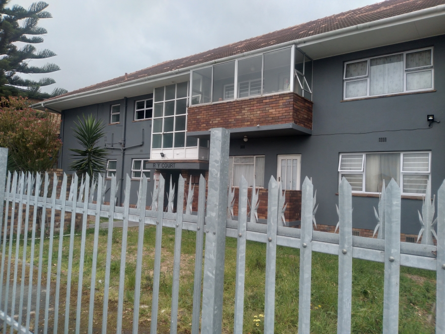 2 Bedroom Property for Sale in Parow Valley Western Cape